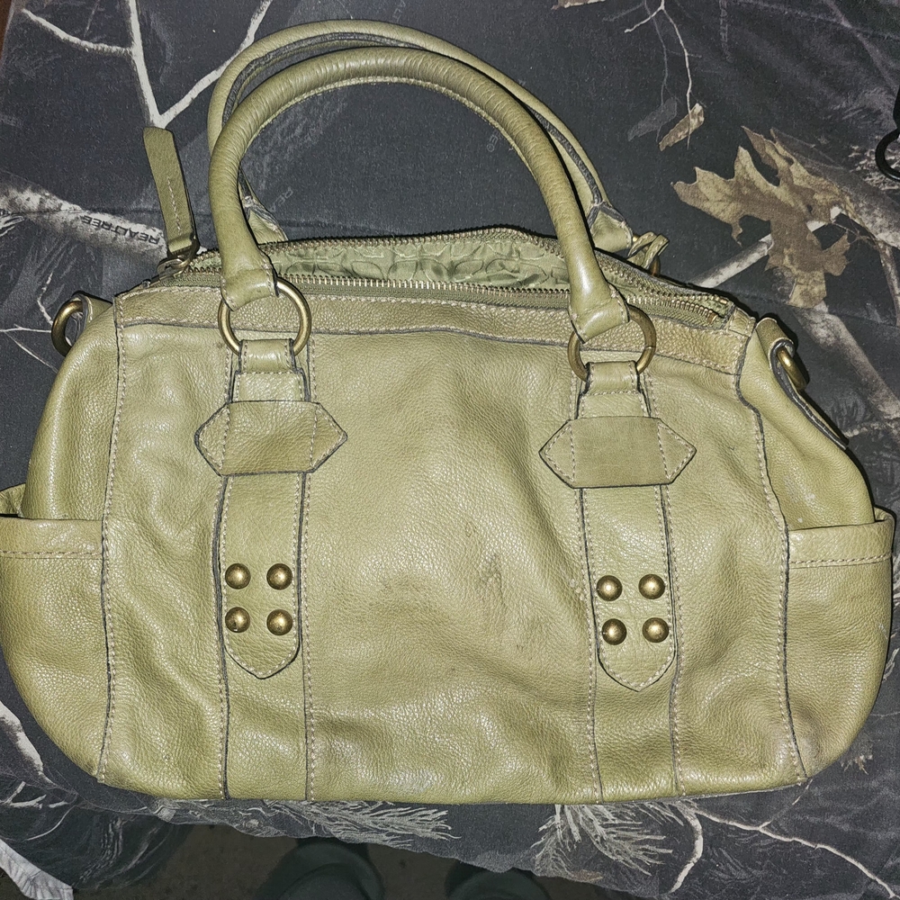 Fossil Women's Soft Olive Leather Bag - Picture 2 of 7